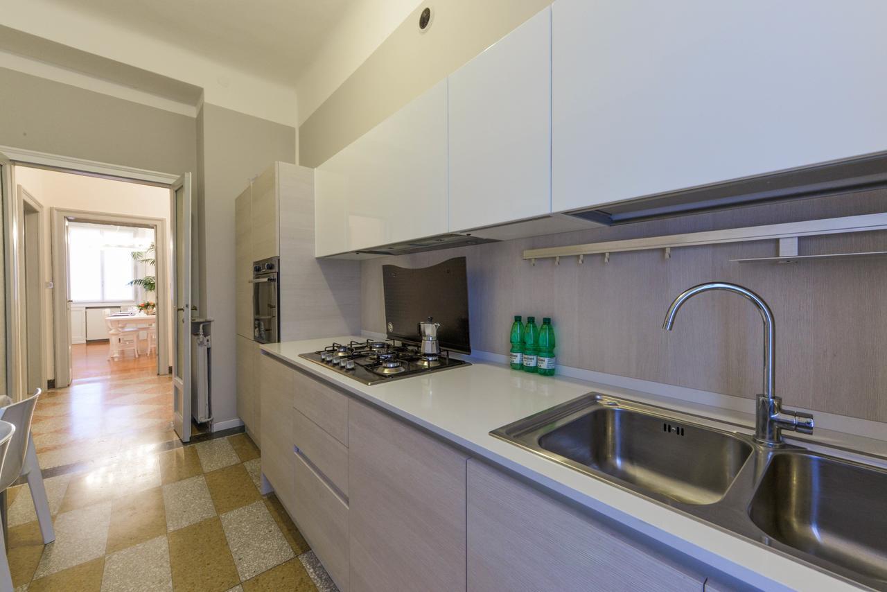 Adelaide Central Apartment Milán Exteriér fotografie